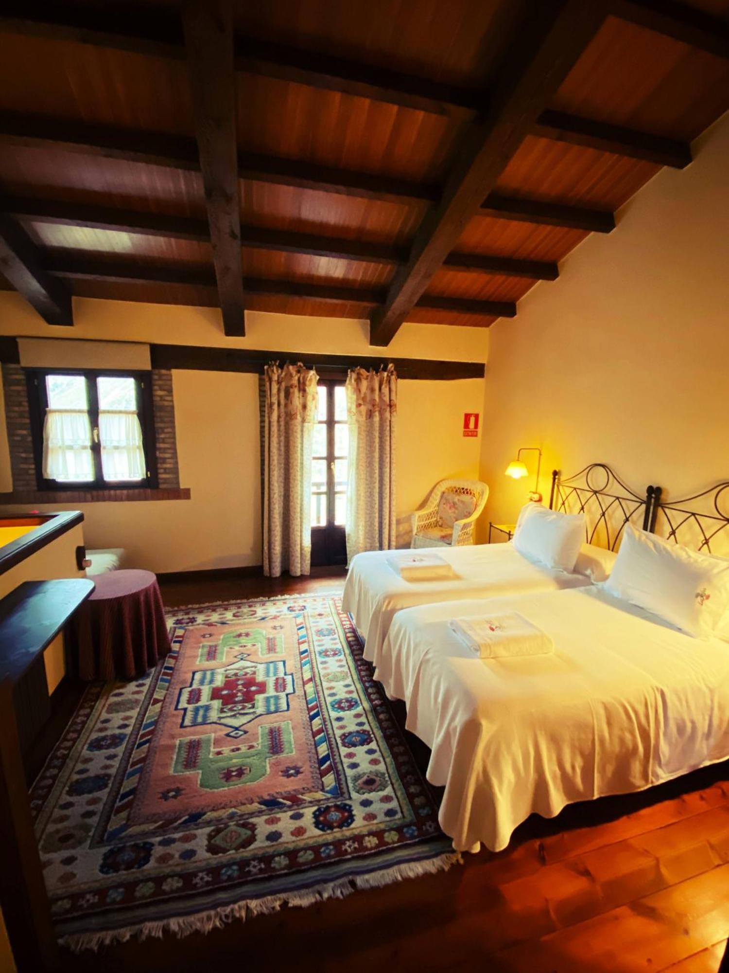 Casa Rural La Riba Sames Ngoại thất bức ảnh