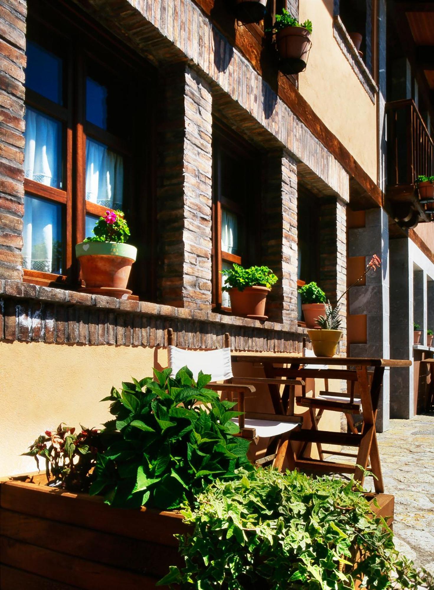 Casa Rural La Riba Sames Ngoại thất bức ảnh
