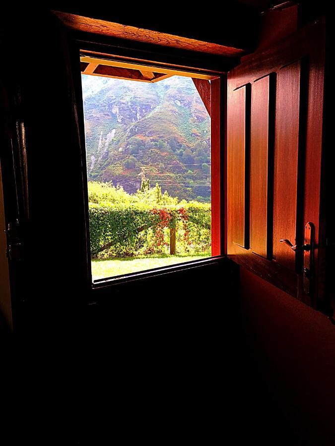 Casa Rural La Riba Sames Ngoại thất bức ảnh