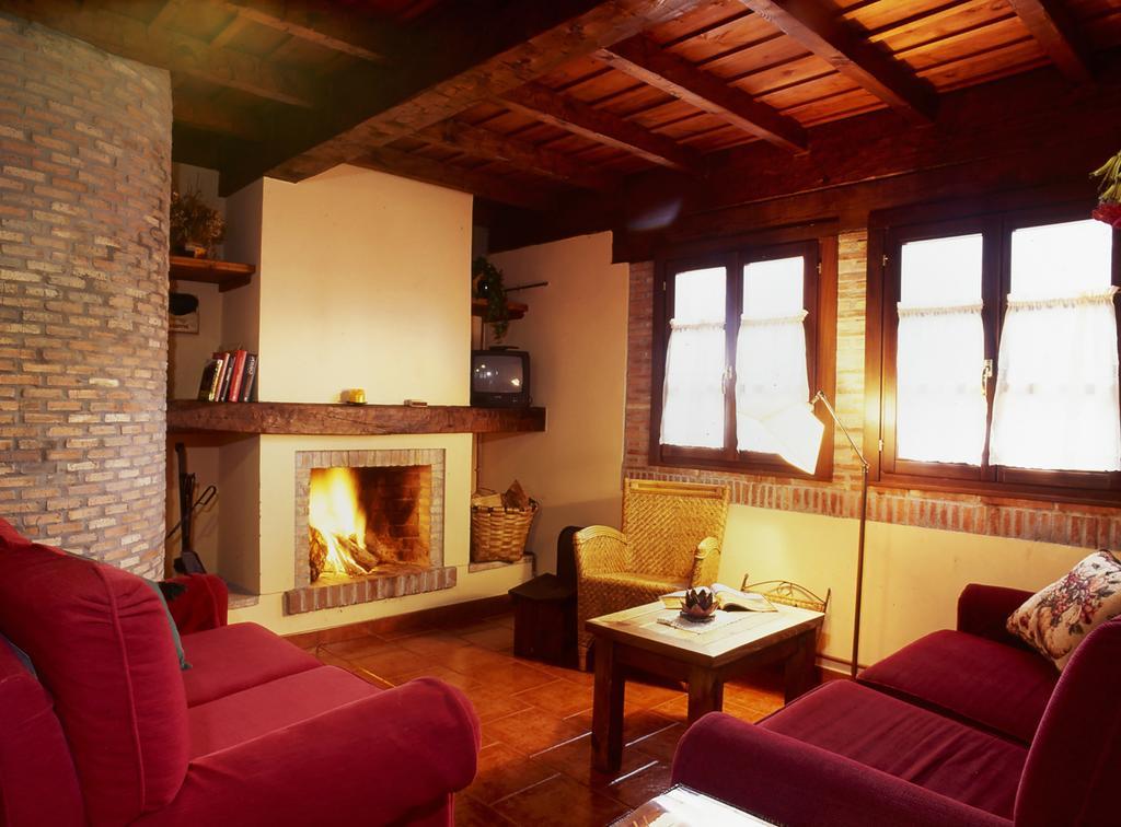 Casa Rural La Riba Sames Ngoại thất bức ảnh